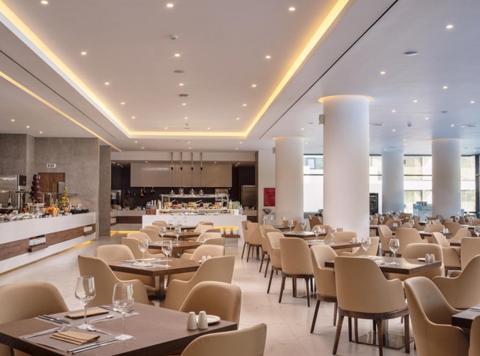 031_Schoene Aussichten Touristik - Lindos Grand Hotel - Rhodos-Main Restaurant